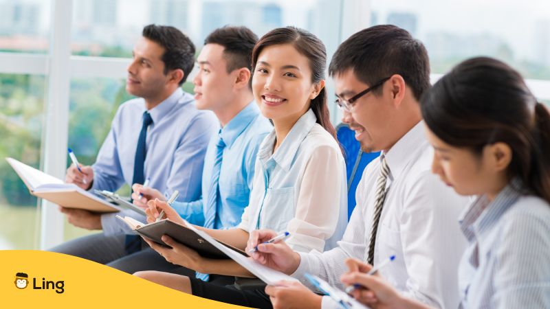 베트남 이름 02 베트남 회사원들
Vietnamese name 01 Vietnamese office workers