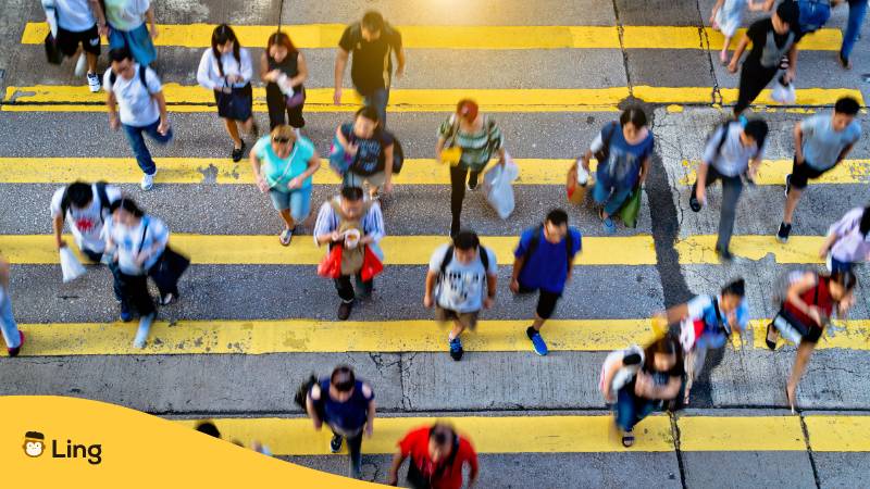 Lerne mit der Ling-App was die Herausforderungen der Sprachenvielfalt in Hongkong ist
